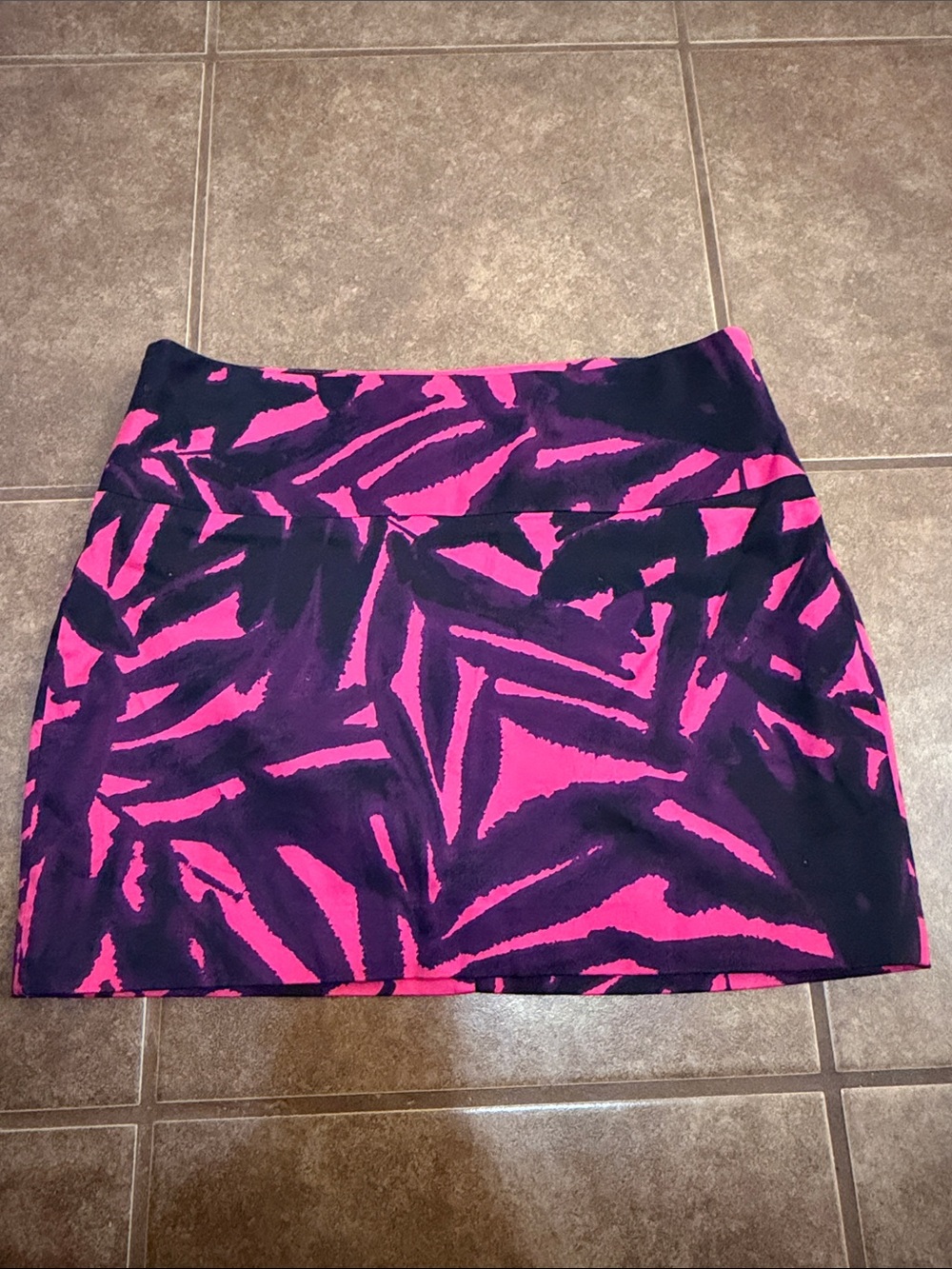 Express Pink & Black Abstract Mini Skirt